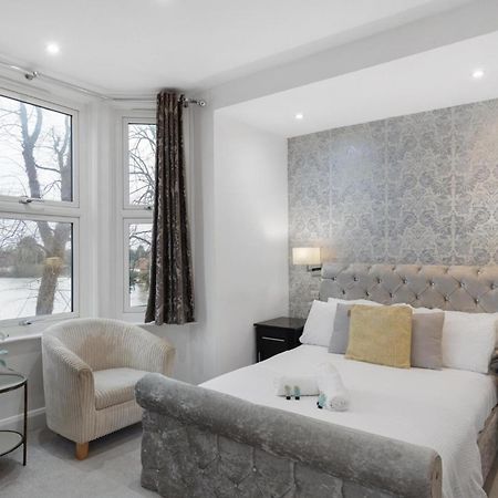 Modern City Centre Studio Apartment 202 オックスフォード エクステリア 写真